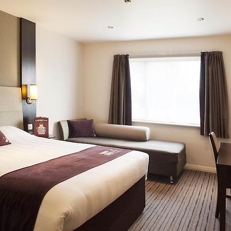 Premier Inn Bath City Centre 客房 照片